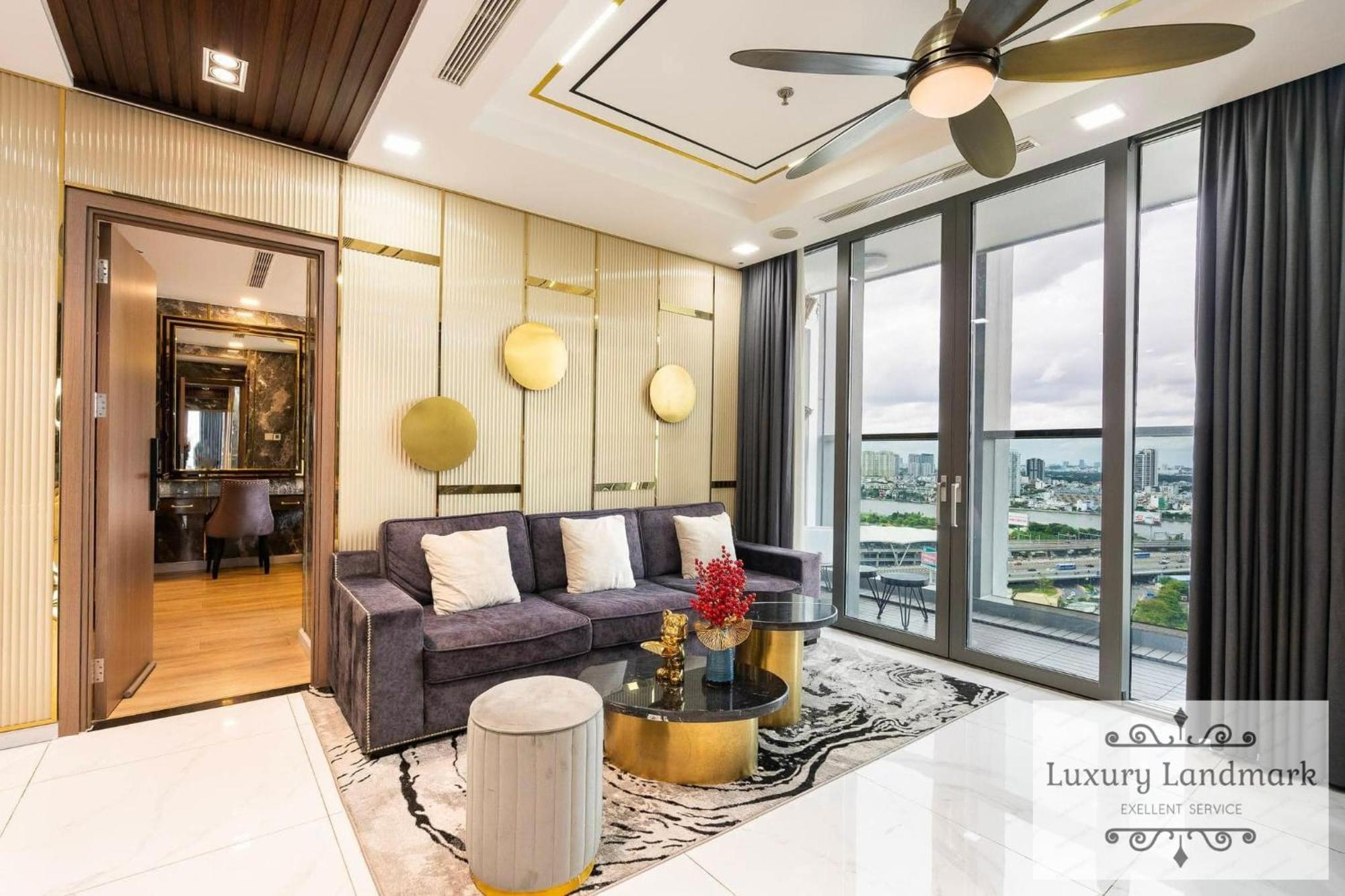 Celeste Landmark 81 Riverview 4*