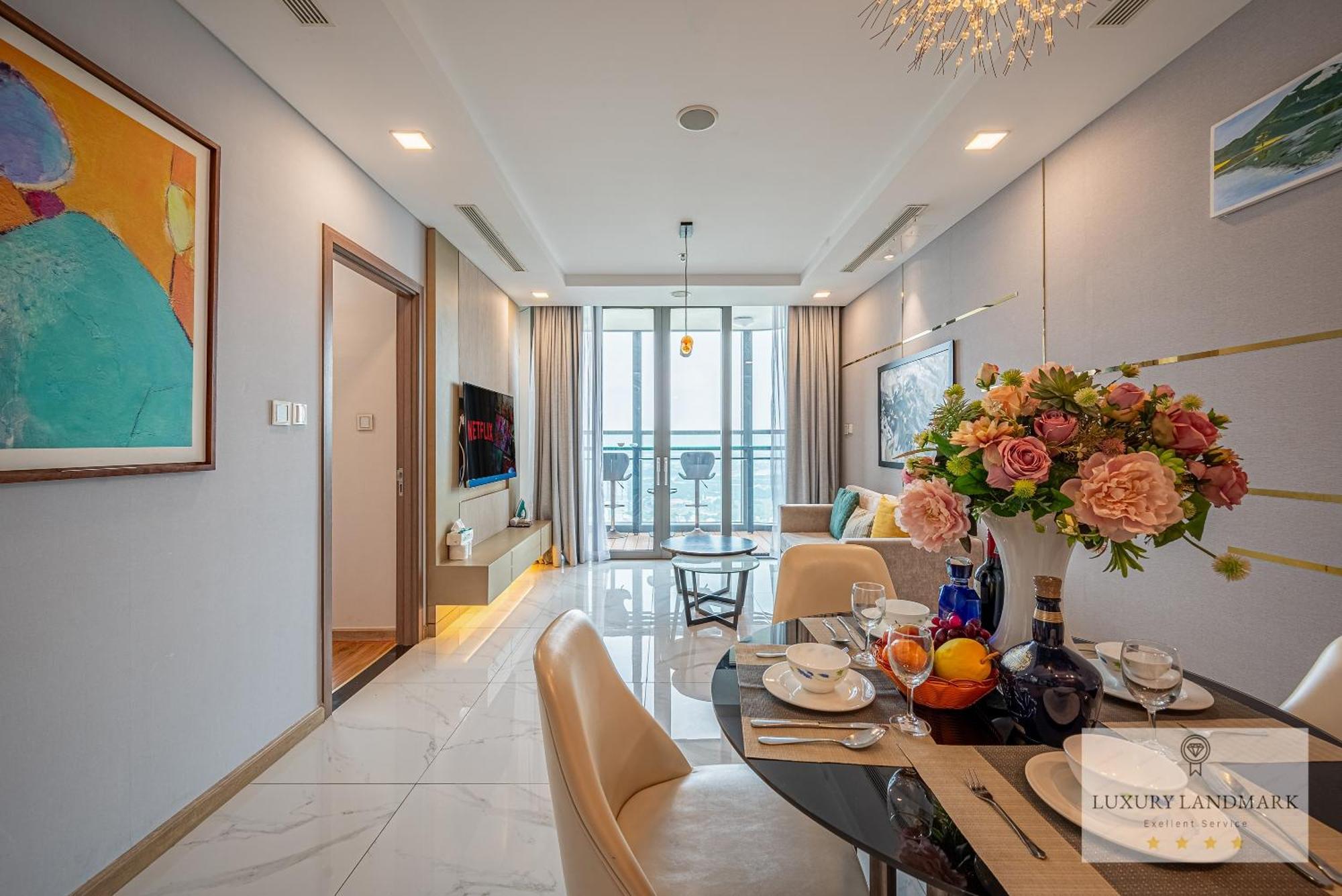 Celeste Landmark 81 Riverview Aparthotel 4*