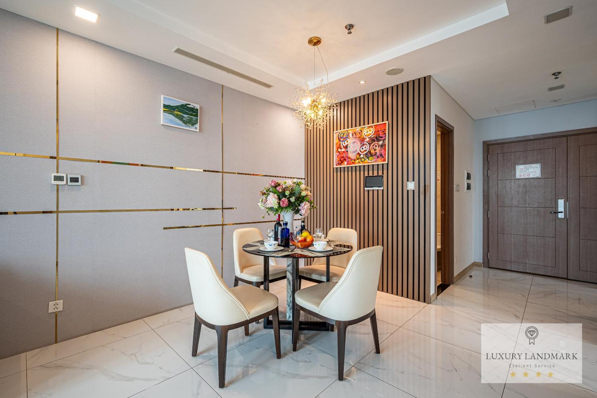 Aparthotel Celeste Landmark 81 Riverview