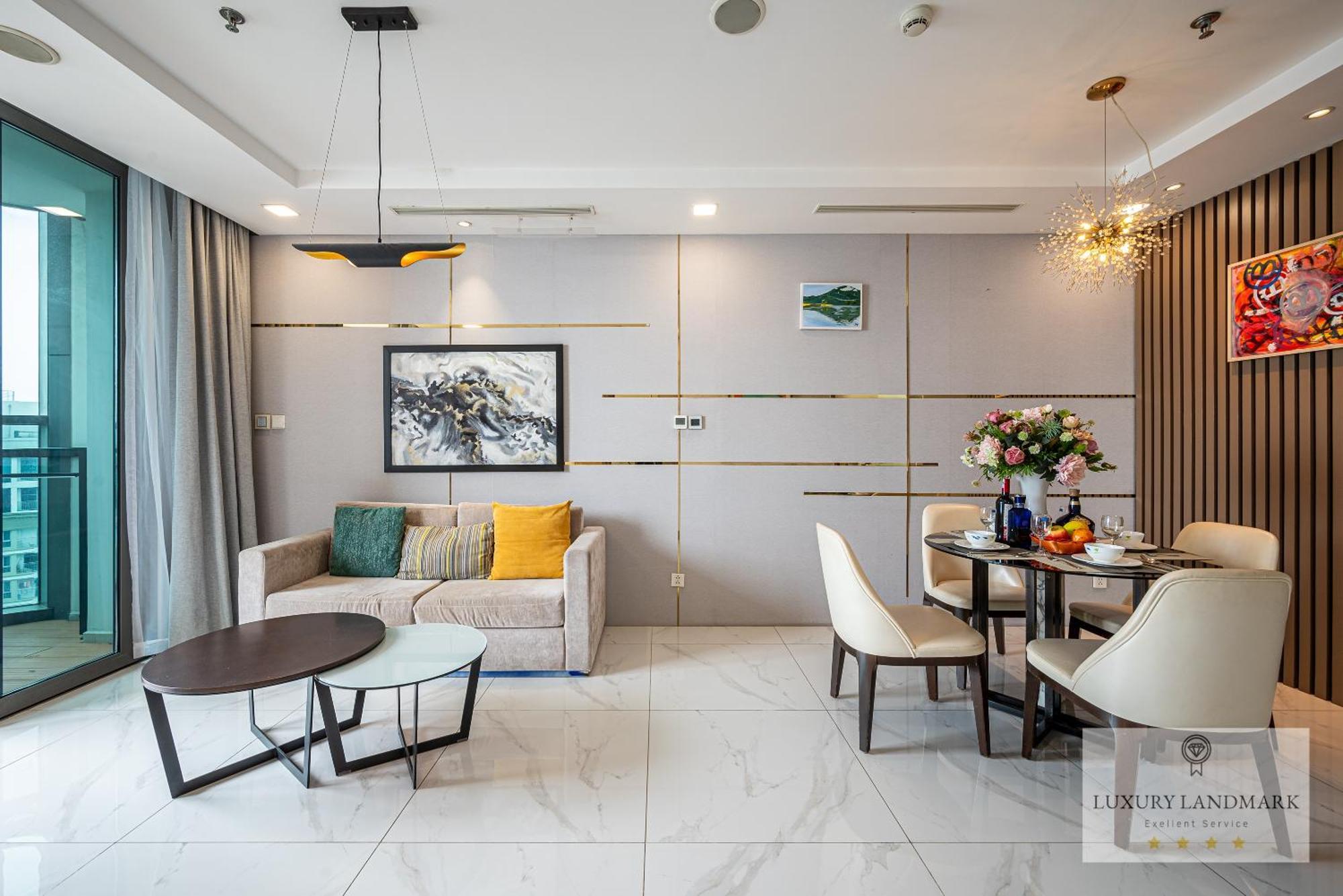 Celeste Landmark 81 Riverview 4*