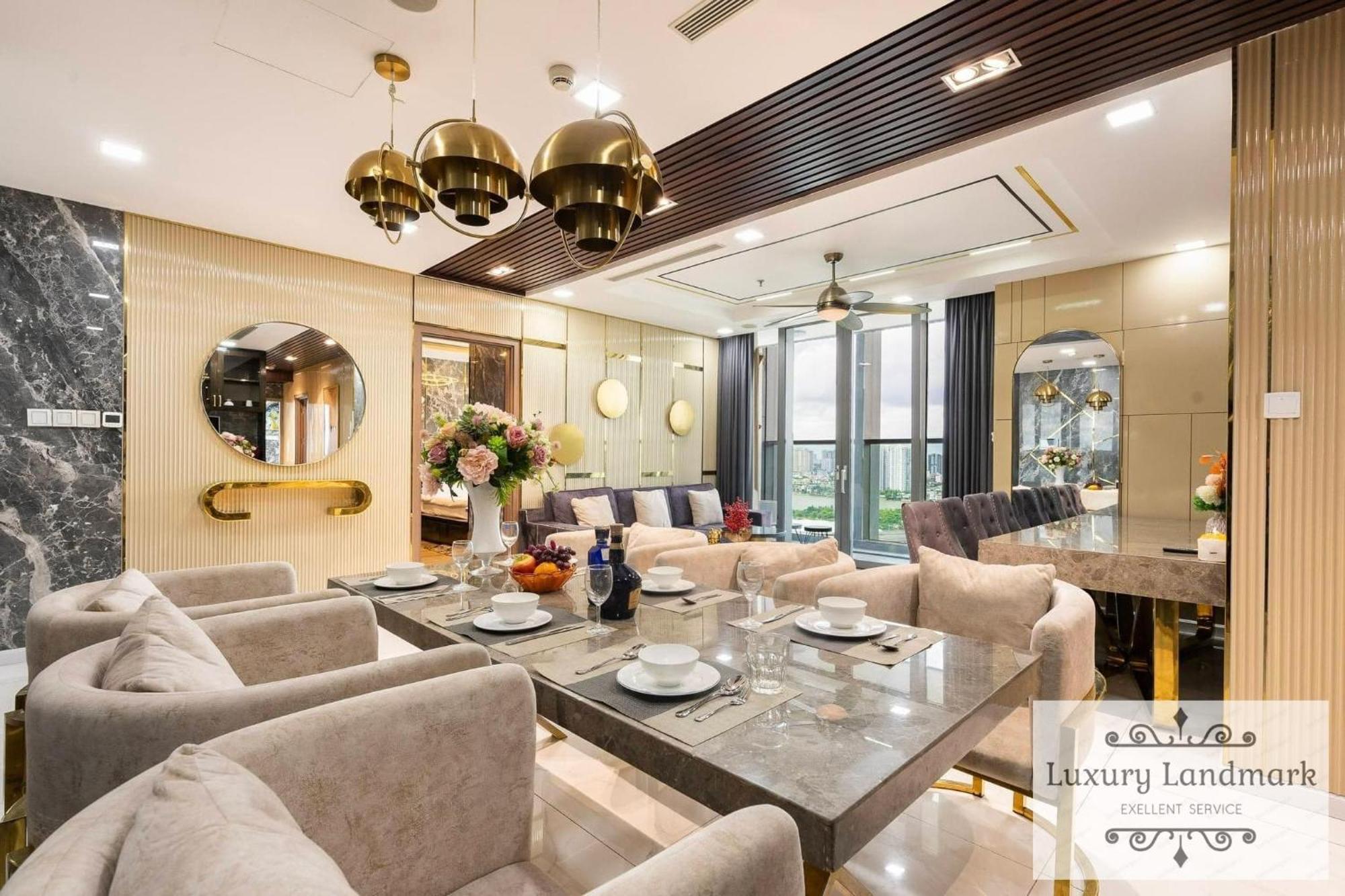 Celeste Landmark 81 Riverview Aparthotel