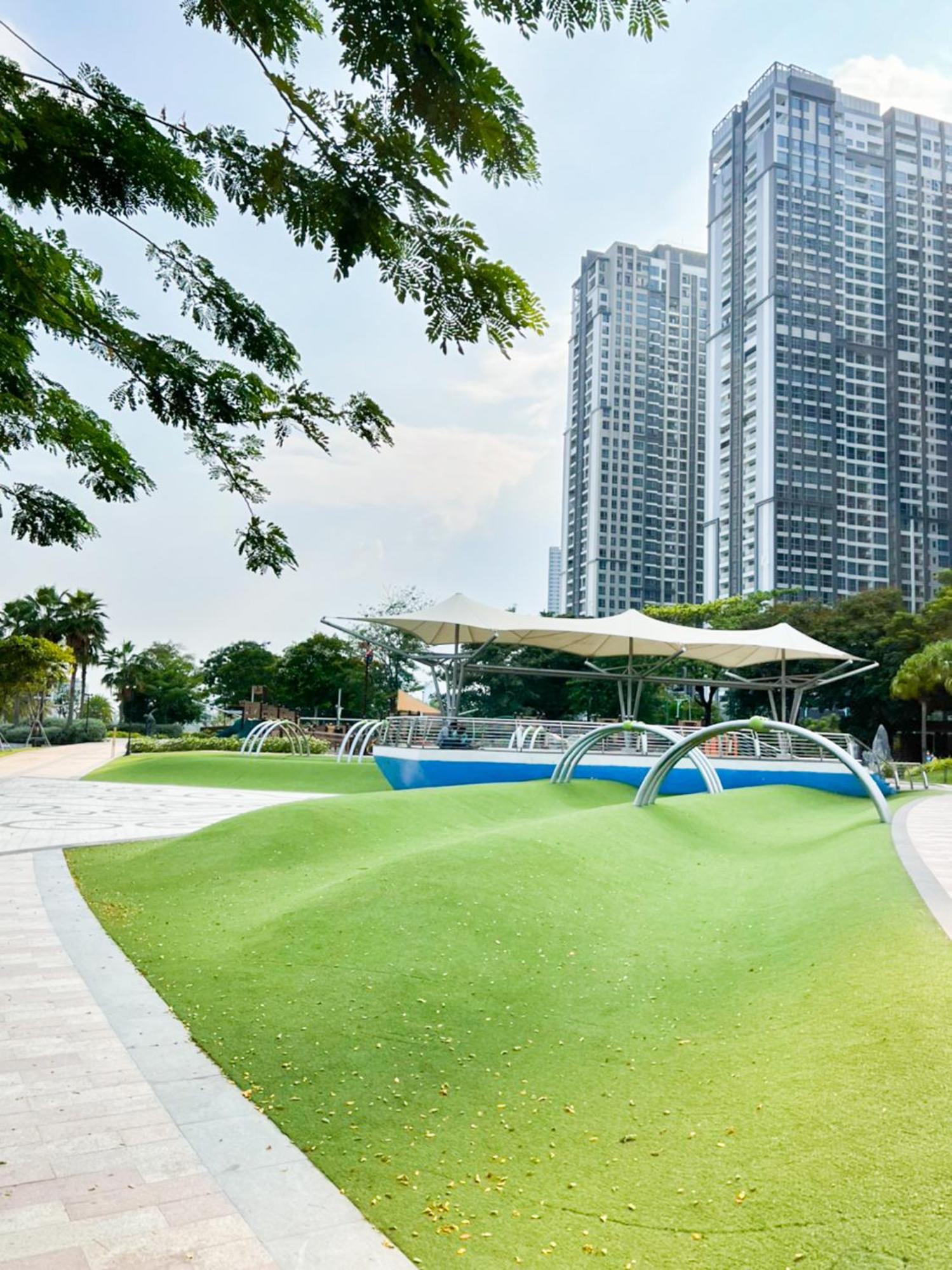 Celeste Landmark 81 Riverview 4*