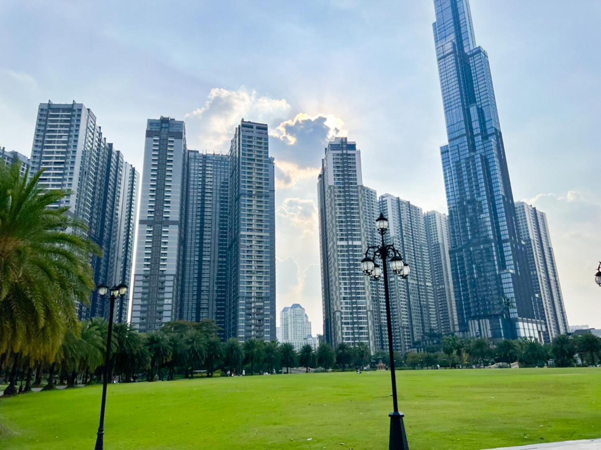 Celeste Landmark 81 Riverview Aparthotel 4*